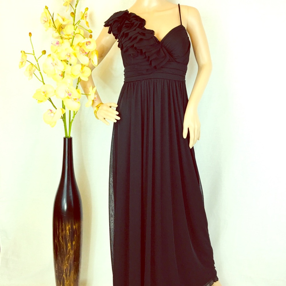 ❤️ Women’s City Triangles Elegant Black Dress